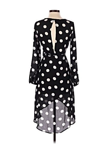 Story On Casual Dress (view 2)