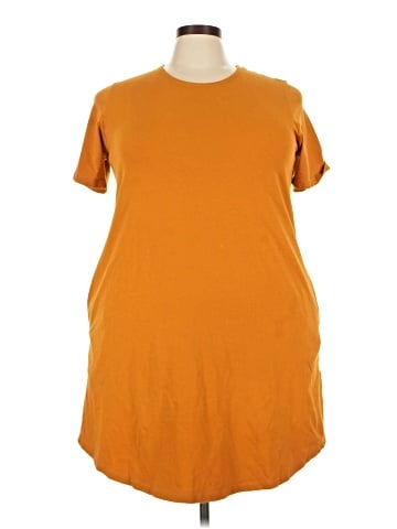 Universal Standard Short Sleeve T-Shirt (view 1)