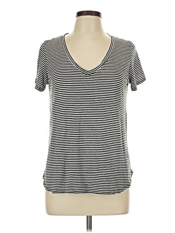 Forever 21 Short Sleeve T-Shirt (view 1)