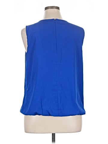 Liz Claiborne Sleeveless T-Shirt (view 2)