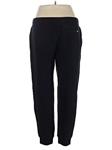 Vineyard Vines Casual Pants (view 2)