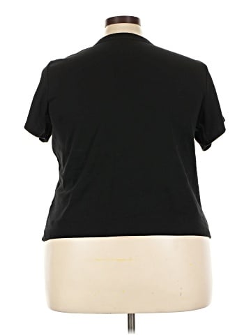 Old Navy Short Sleeve T-Shirt (view 2)