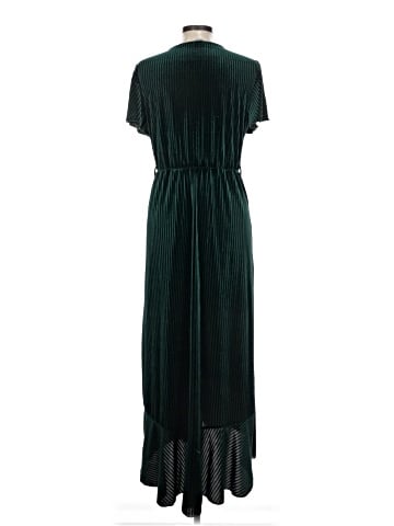 Simplee Cocktail Dress (view 2)