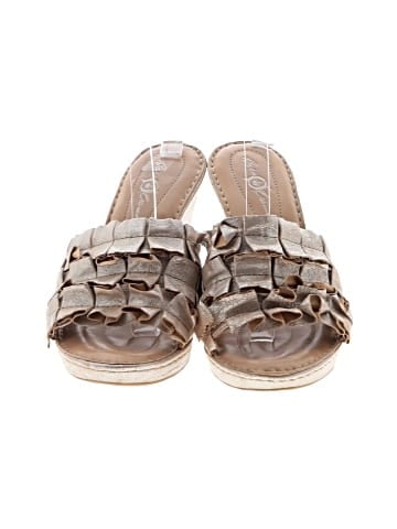 Born Crown Wedges (view 2)