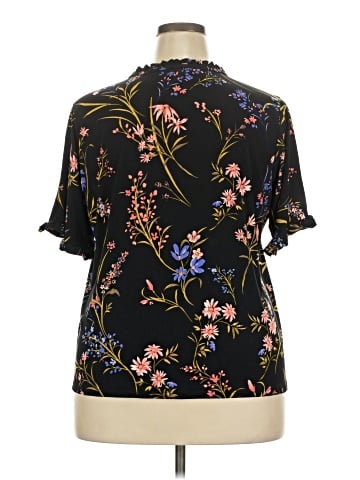 CeCe Short Sleeve Blouse (view 2)