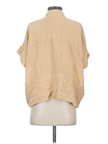 Everlane Short Sleeve Button-Down Shirt (view 2)