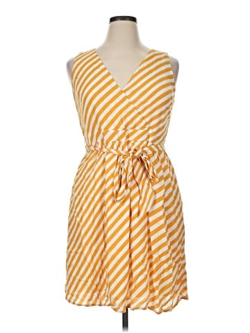 Ann Taylor LOFT Casual Dress (view 1)