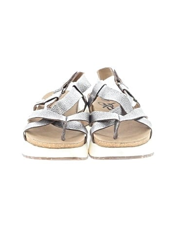 otBt Sandals (view 2)