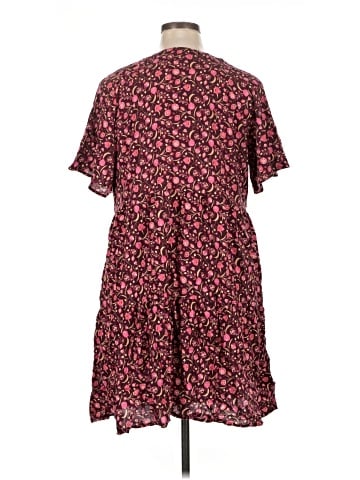 Old Navy Casual Dress (view 2)