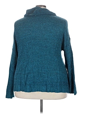 Catherines Long Sleeve Top (view 2)