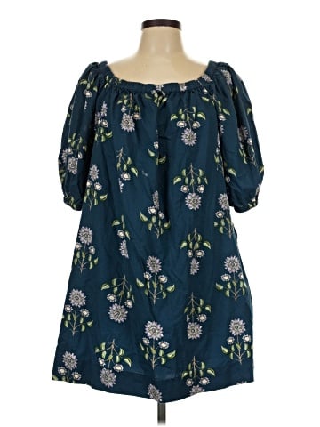 Old Navy Casual Dress (view 1)