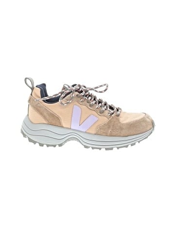 VEJA Sneakers (view 1)