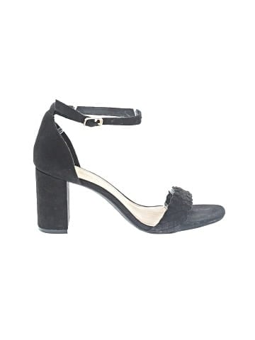 Old Navy Sandals (view 1)