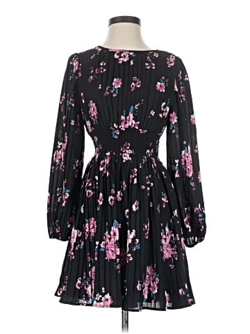 Leith Casual Dress (view 1)