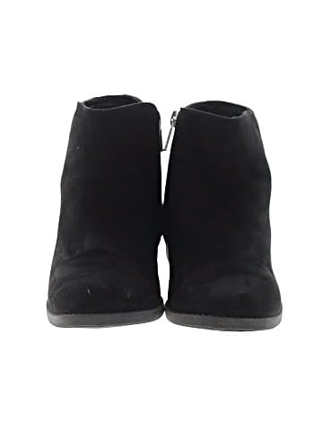 Kenneth Cole REACTION Ankle Boots (view 2)