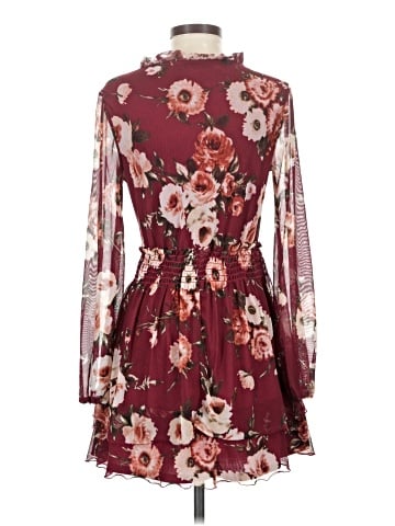 Allison & Kelly Casual Dress (view 2)