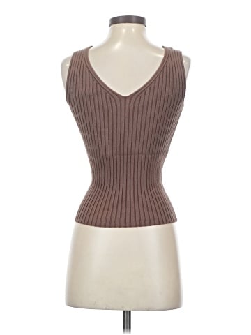 Final Touch Sweater Vest (view 2)