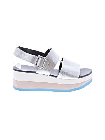 Matisse Wedges (view 1)