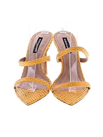 BCBGMAXAZRIA Sandals (view 2)