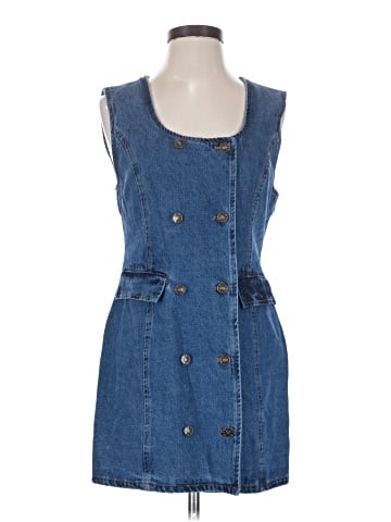 Lioness Casual Dress (view 1)