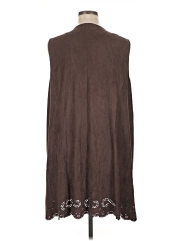 Kate & Mallory designs Poncho (view 2)