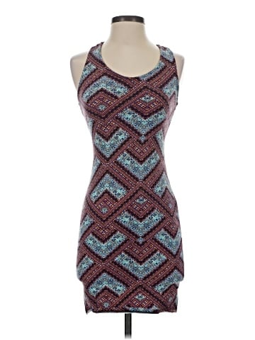 Xhilaration Cocktail Dress (view 1)