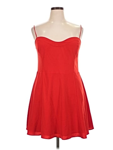 Abercrombie & Fitch Cocktail Dress (view 1)