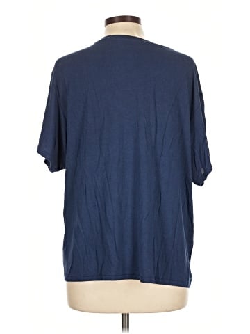 American Eagle Outfitters Short Sleeve T-Shirt (view 2)