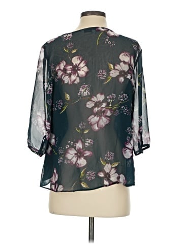 Cupcakes & Cashmere 3/4 Sleeve Blouse (view 2)