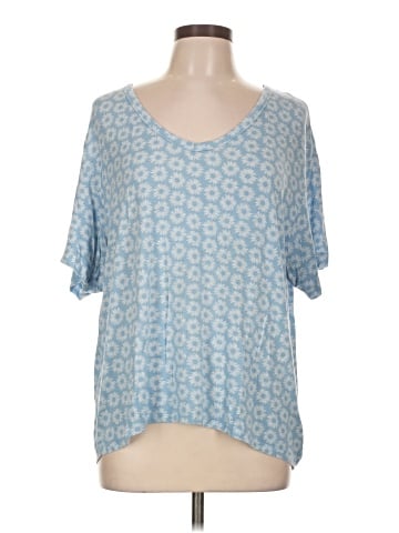 American Eagle Outfitters Short Sleeve T-Shirt (view 1)
