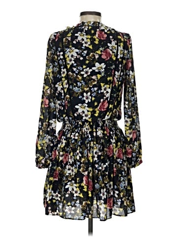 Banana Republic Casual Dress (view 2)