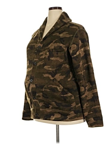 Bearsland Pullover Sweater (view 1)