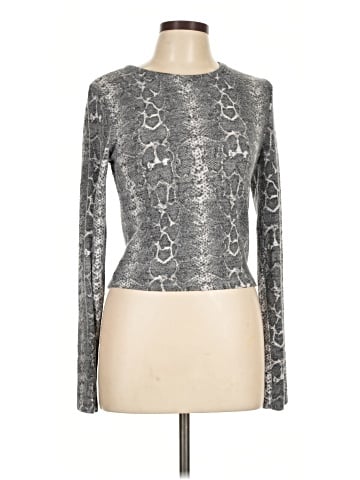 Trafaluc by Zara Long Sleeve T-Shirt (view 1)