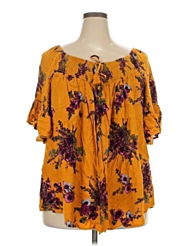 Terra & Sky 3/4 Sleeve Blouse (view 1)