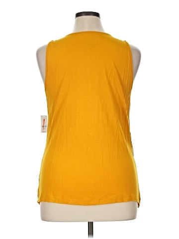 New York & Company Tank Top (view 2)