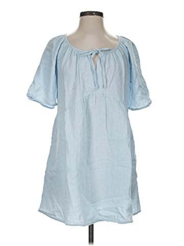 Old Navy Casual Dress (view 1)