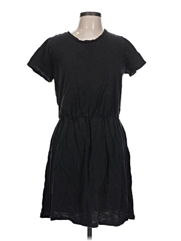Old Navy Casual Dress (view 1)