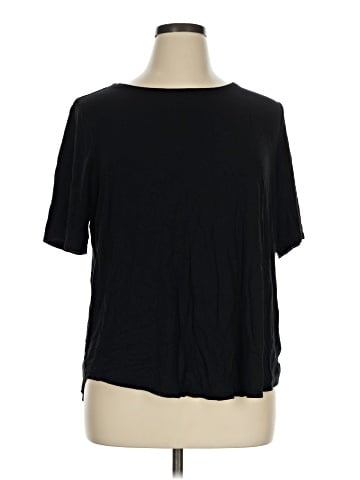 Cupio Short Sleeve T-Shirt (view 1)