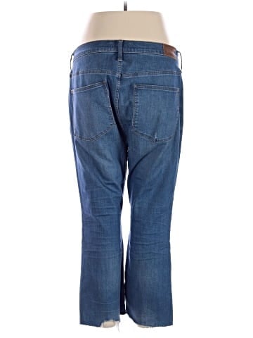 Madewell Petite Cali Demi-Boot Jeans in Bronson Wash: Button-Front Edition (view 2)