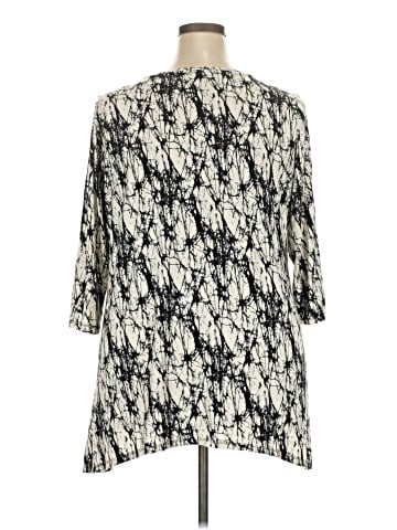 LOGO by Lori Goldstein 3/4 Sleeve Blouse (view 2)