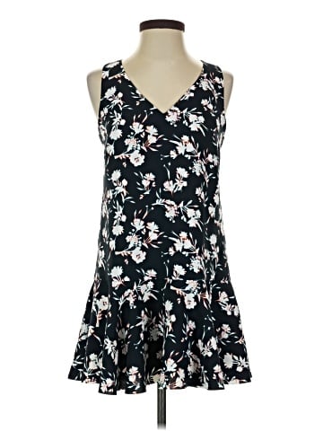 Banana Republic Sleeveless Top (view 1)