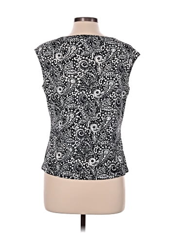 Harold's Sleeveless Blouse (view 2)