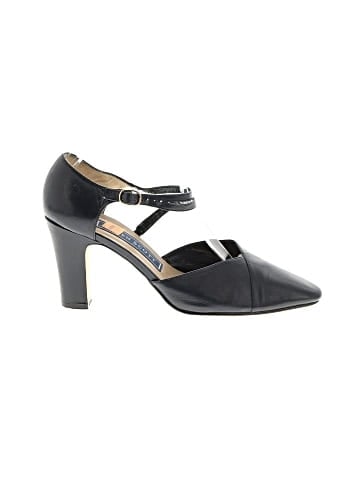 Karen Scott Heels (view 1)