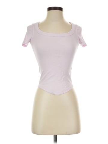 Lululemon Athletica Short Sleeve T-Shirt (view 1)