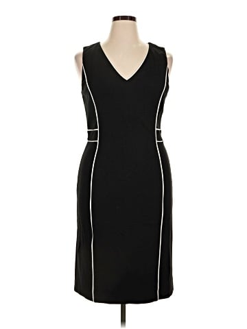 White House Black Market Cocktail Dress (view 1)