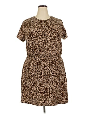 Old Navy Casual Dress (view 1)