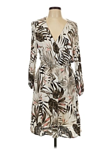 Old Navy Casual Dress (view 1)