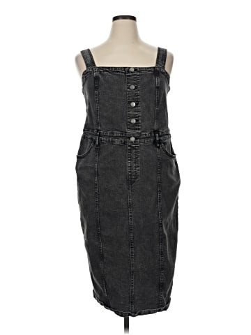 Ava & Viv Casual Dress (view 1)