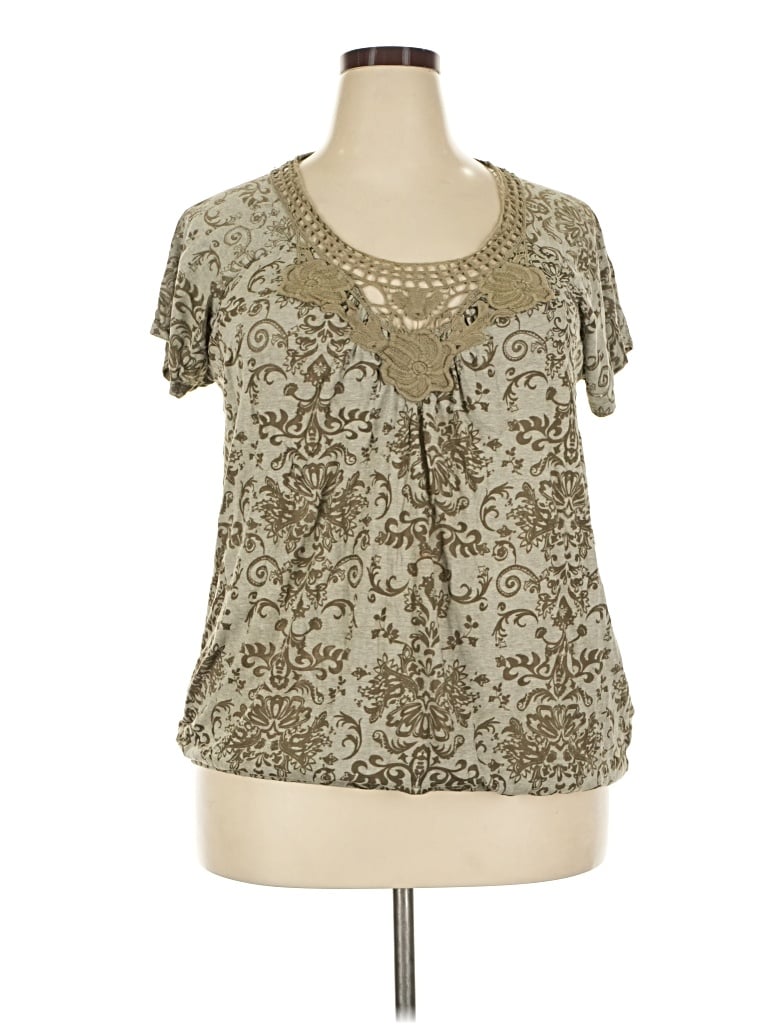 Pre-owned Avenue Short Sleeve T-shirt In Brown