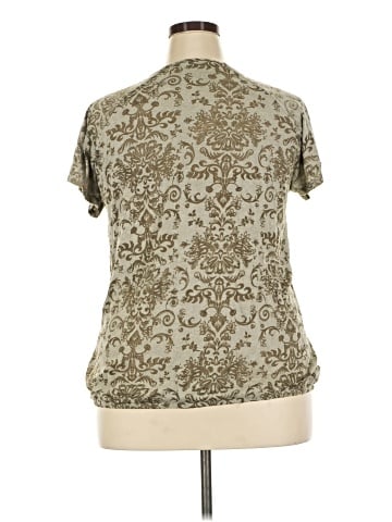 Avenue Short Sleeve T-Shirt (view 2)